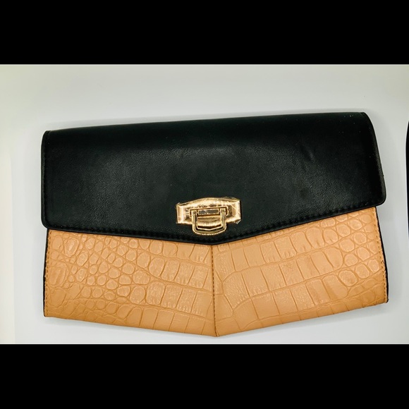 New Look Handbags - New Look Women Clutch Bag
